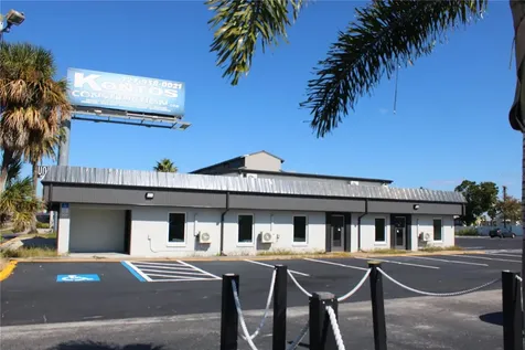 1516-1518 Us Highway 19 Holiday FL 34691