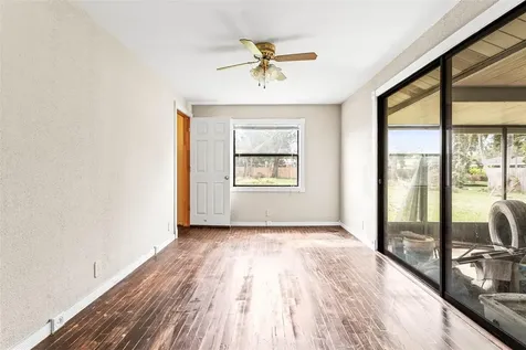 4402 W Lancaster Street Tampa FL 33616