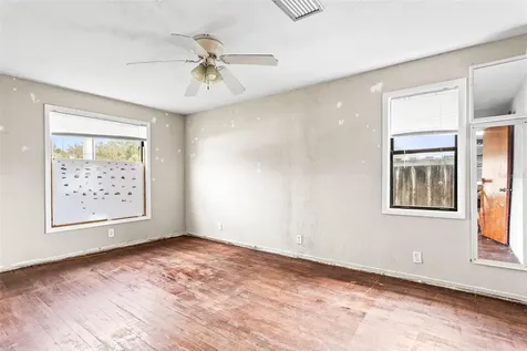 4402 W Lancaster Street Tampa FL 33616