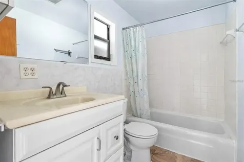 4402 W Lancaster Street Tampa FL 33616