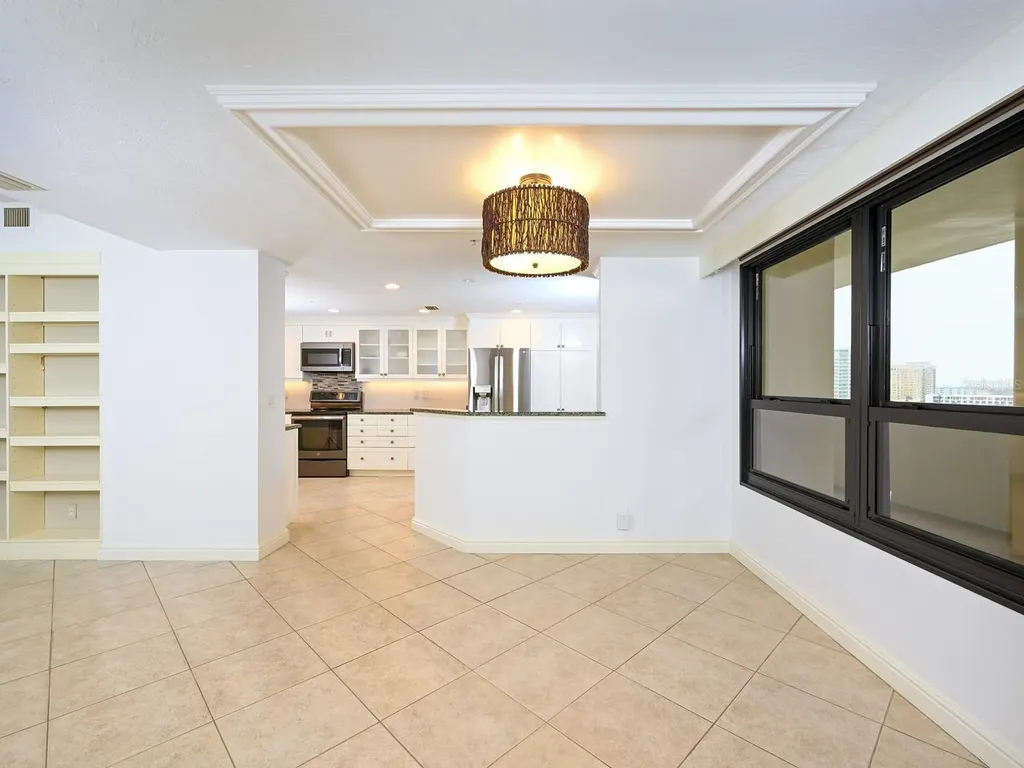 1255 N Gulfstream Avenue Sarasota FL 34236
