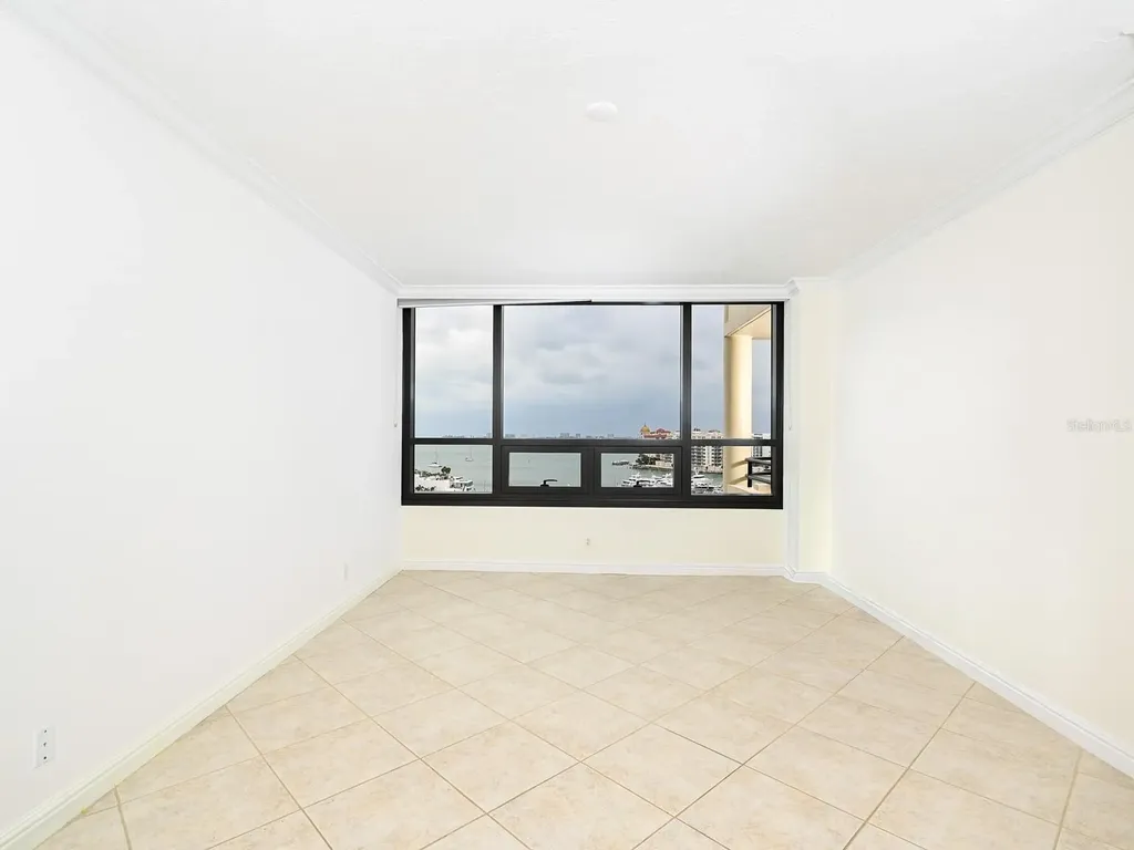 1255 N Gulfstream Avenue Sarasota FL 34236