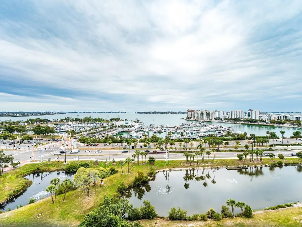 1255 N Gulfstream Avenue Sarasota FL 34236