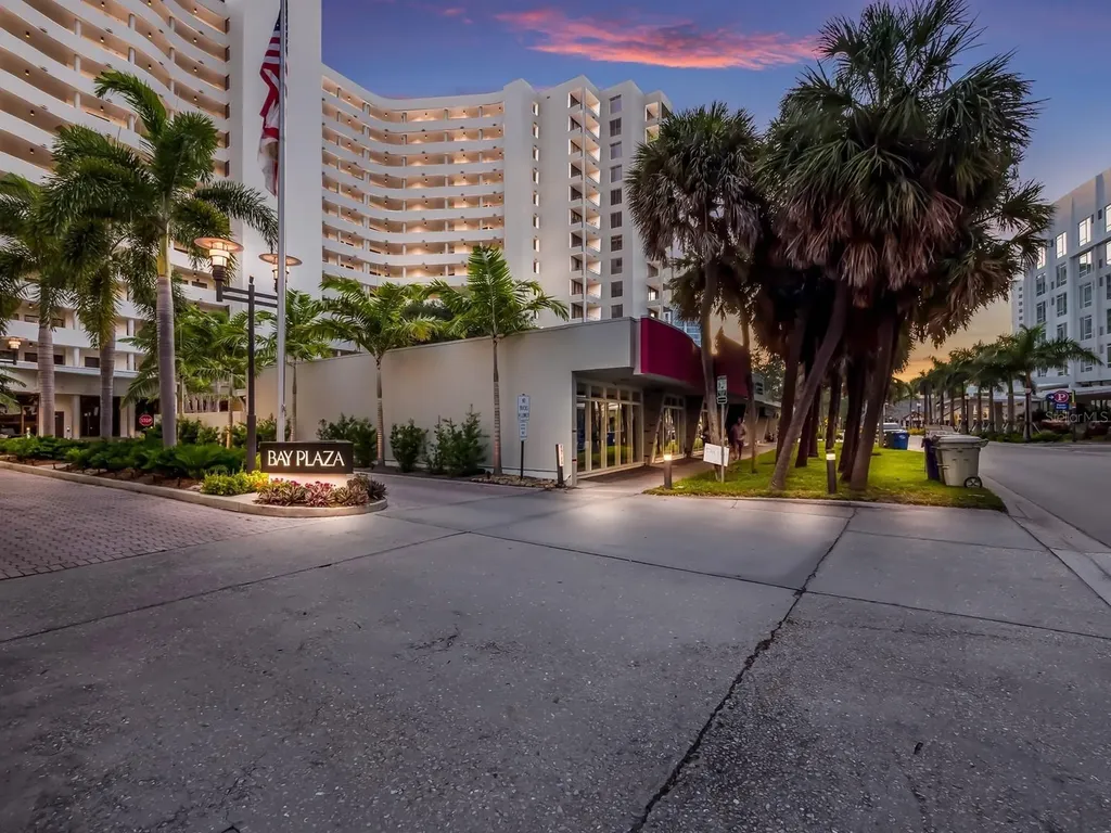 1255 N Gulfstream Avenue Sarasota FL 34236