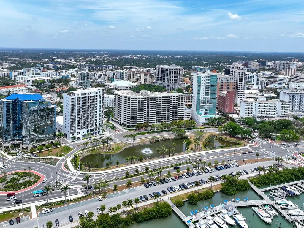 1255 N Gulfstream Avenue Sarasota FL 34236