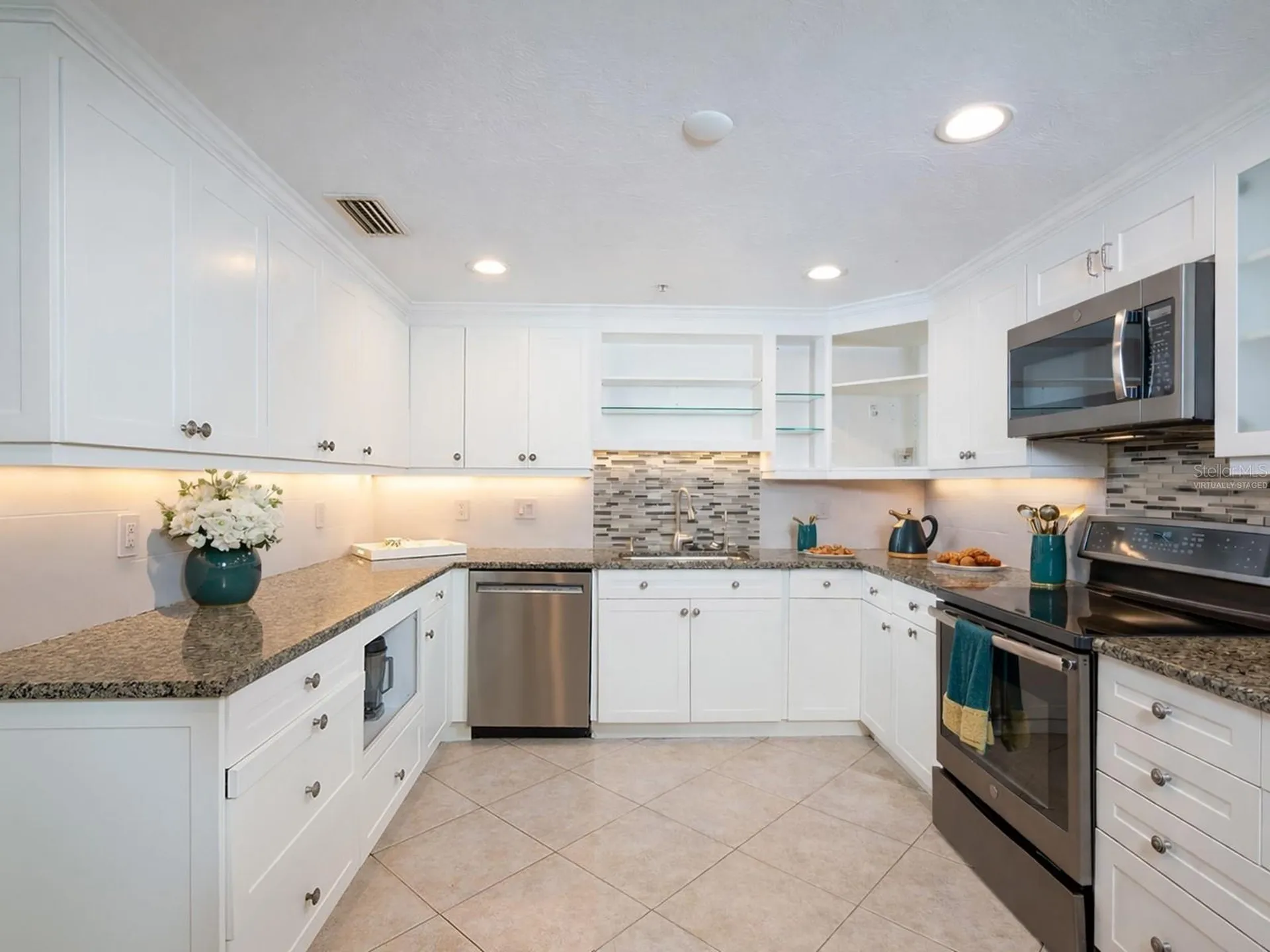 1255 N Gulfstream Avenue Sarasota FL 34236