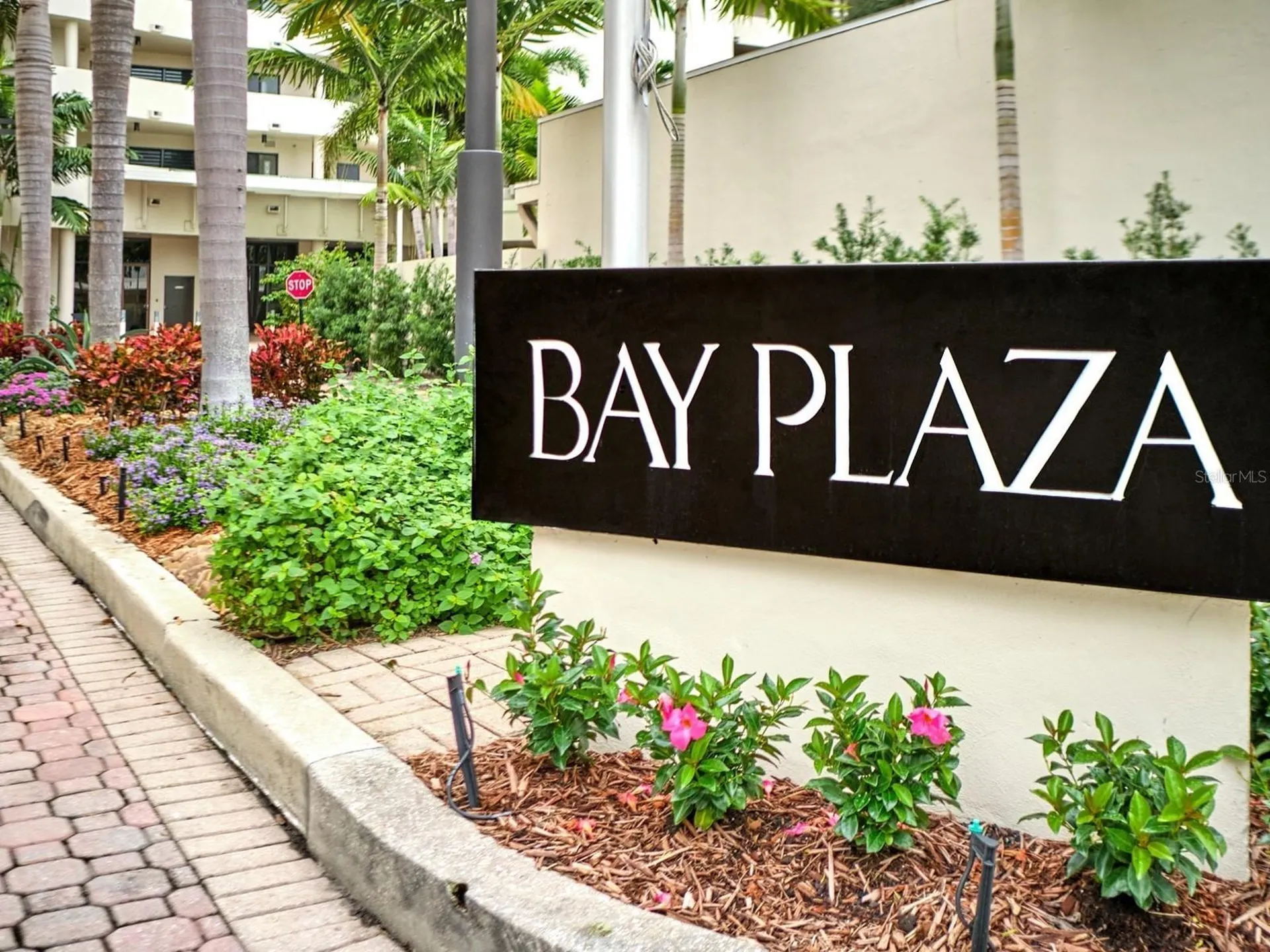 1255 N Gulfstream Avenue Sarasota FL 34236