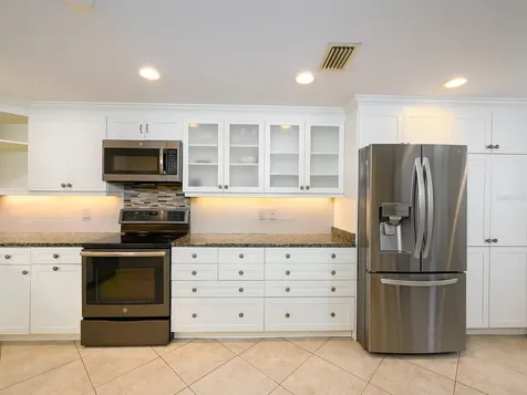 1255 N Gulfstream Avenue Sarasota FL 34236