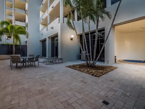 1255 N Gulfstream Avenue Sarasota FL 34236