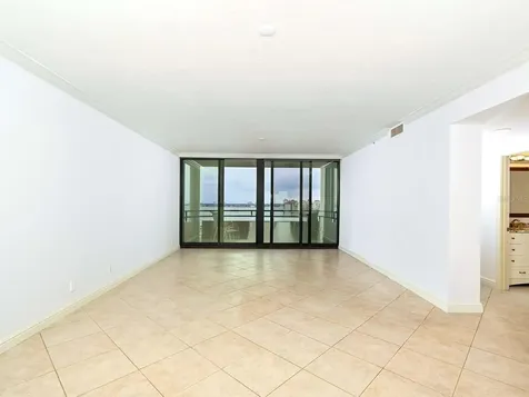 1255 N Gulfstream Avenue Sarasota FL 34236