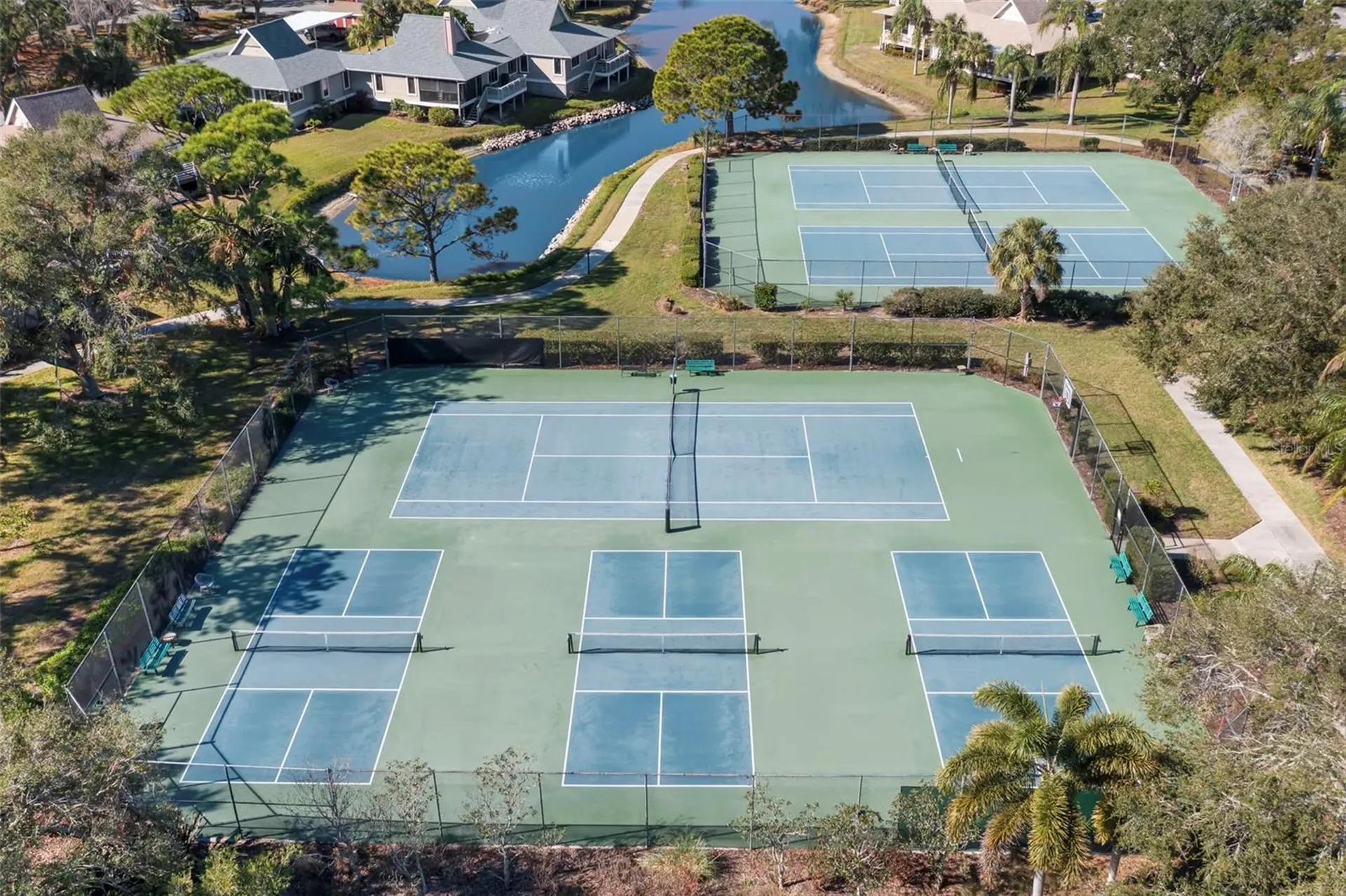 1013 Caravel Court Tarpon Springs FL 34689