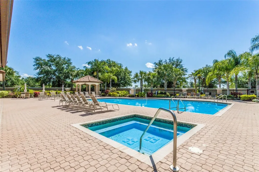 8139 Miramar Way Lakewood Ranch FL 34202