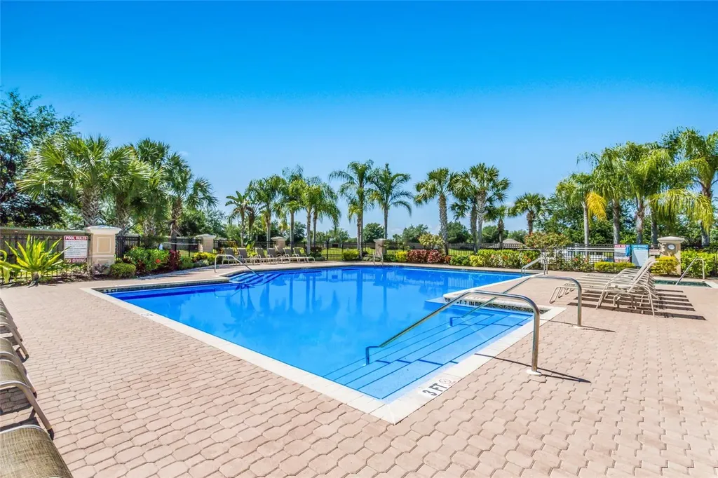 8139 Miramar Way Lakewood Ranch FL 34202