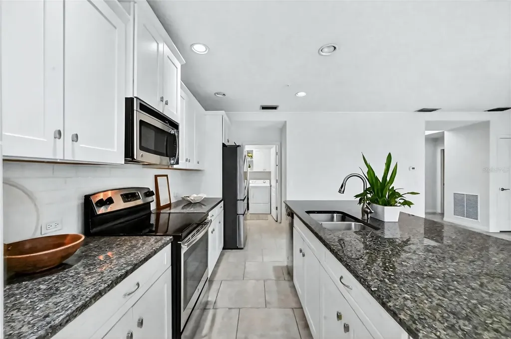 8139 Miramar Way Lakewood Ranch FL 34202