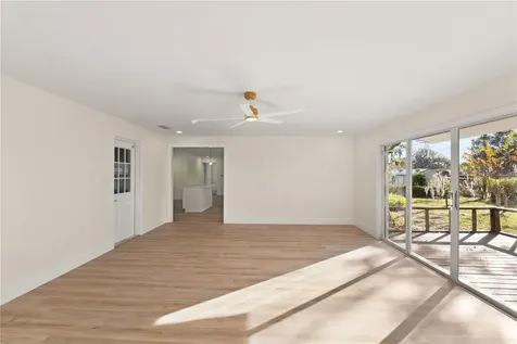 4915 Whiteoak Drive E Lakeland FL 33813
