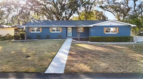 4915 Whiteoak Drive E Lakeland FL 33813