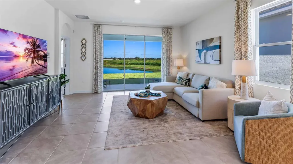 4006 Westwood Fields Loop Plant City FL 33565