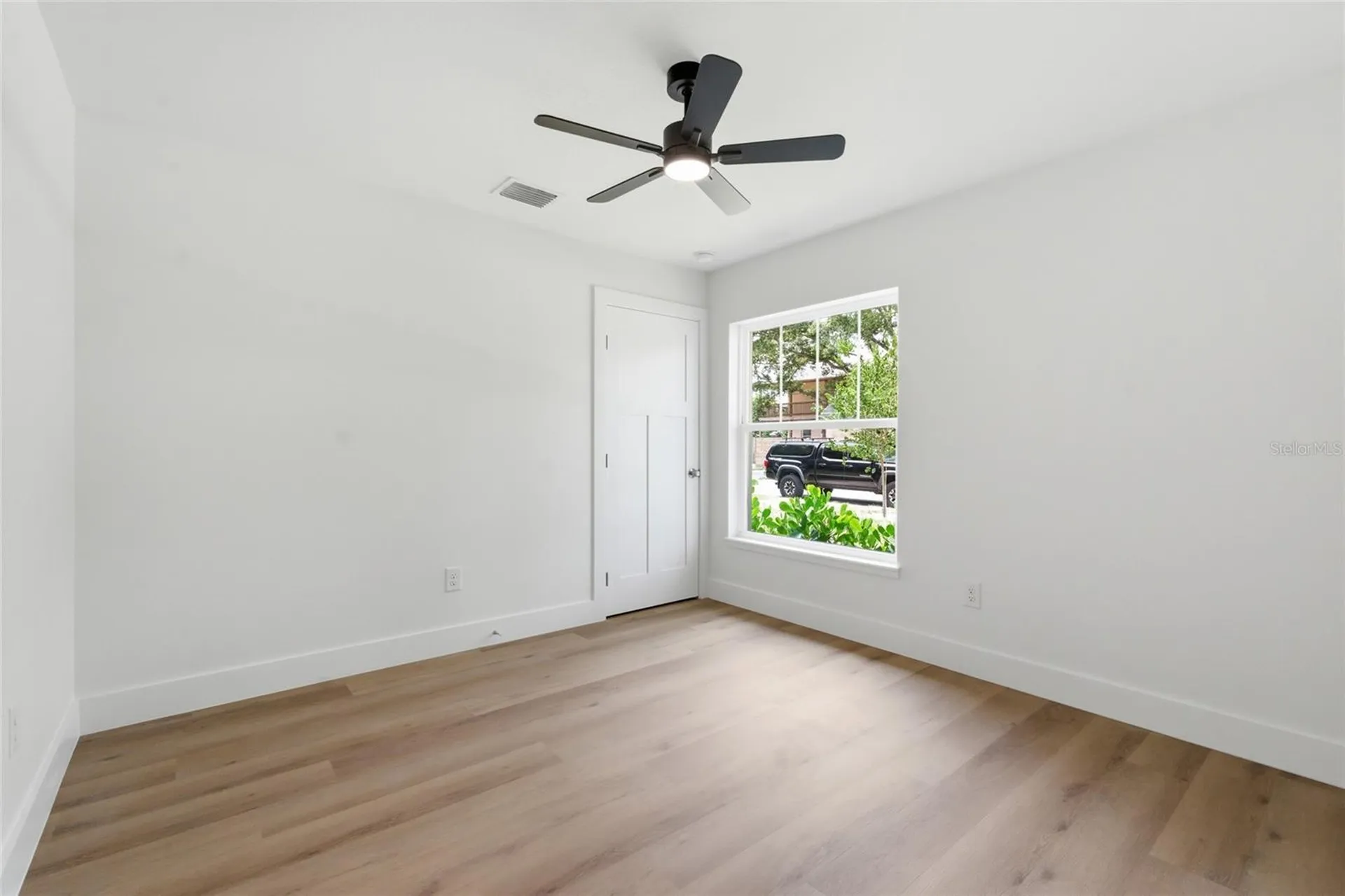 3837 44th Avenue N St Petersburg FL 33714