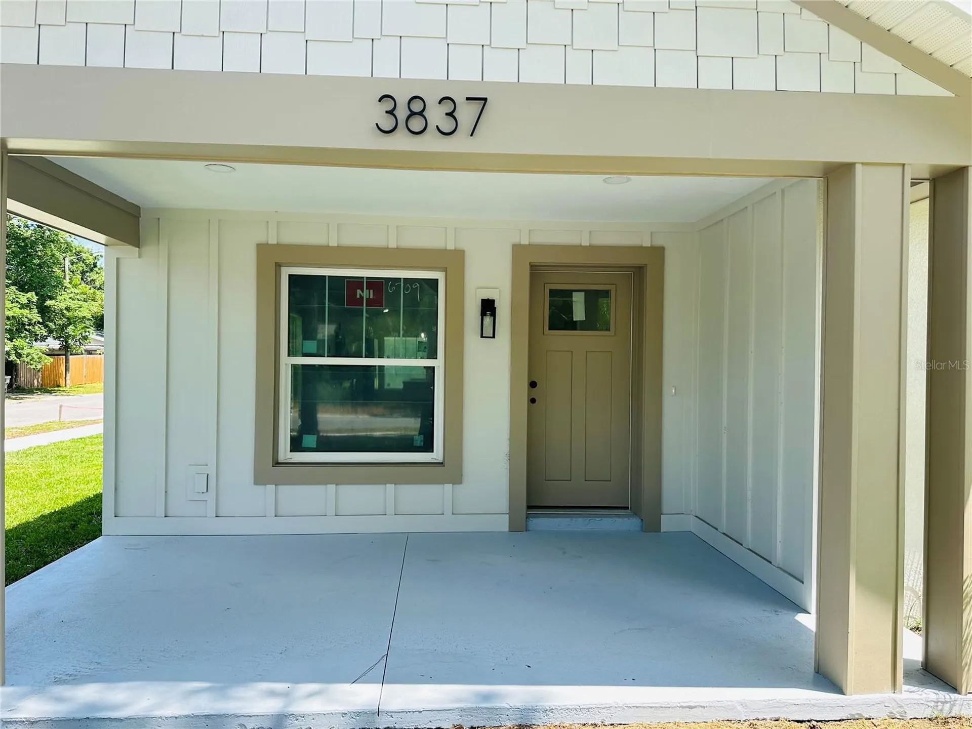 3837 44th Avenue N St Petersburg FL 33714