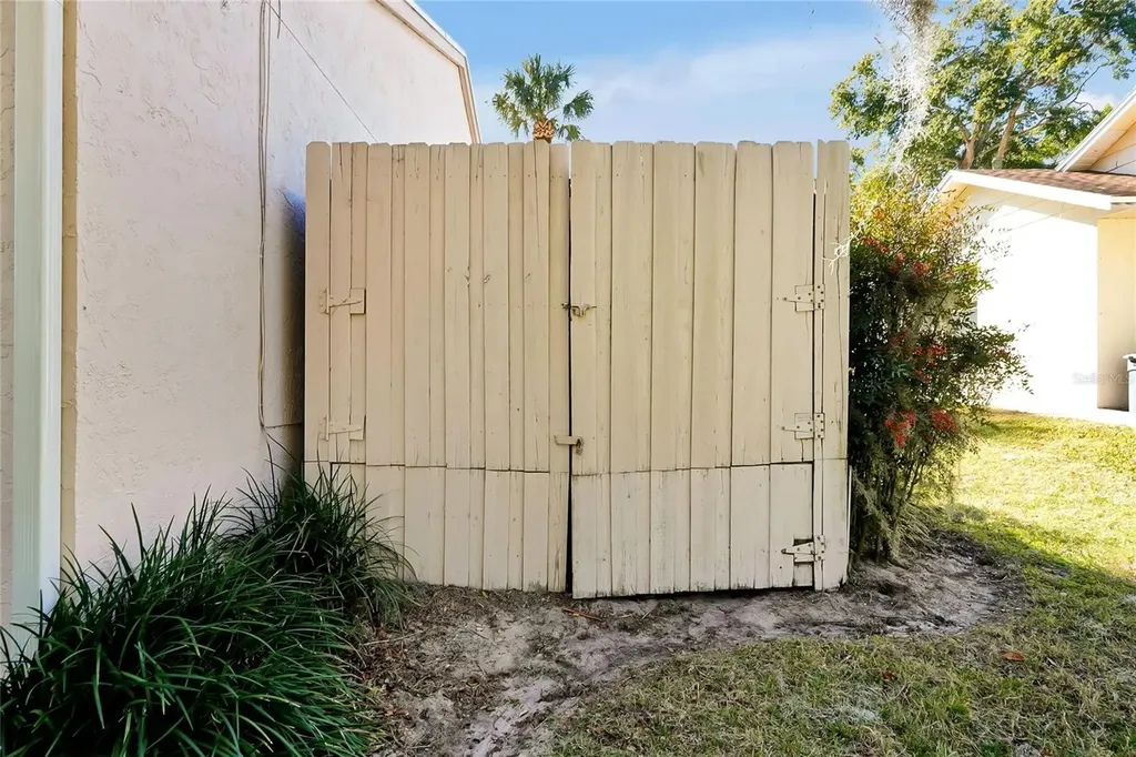 816 Rosemere Circle Orlando FL 32835