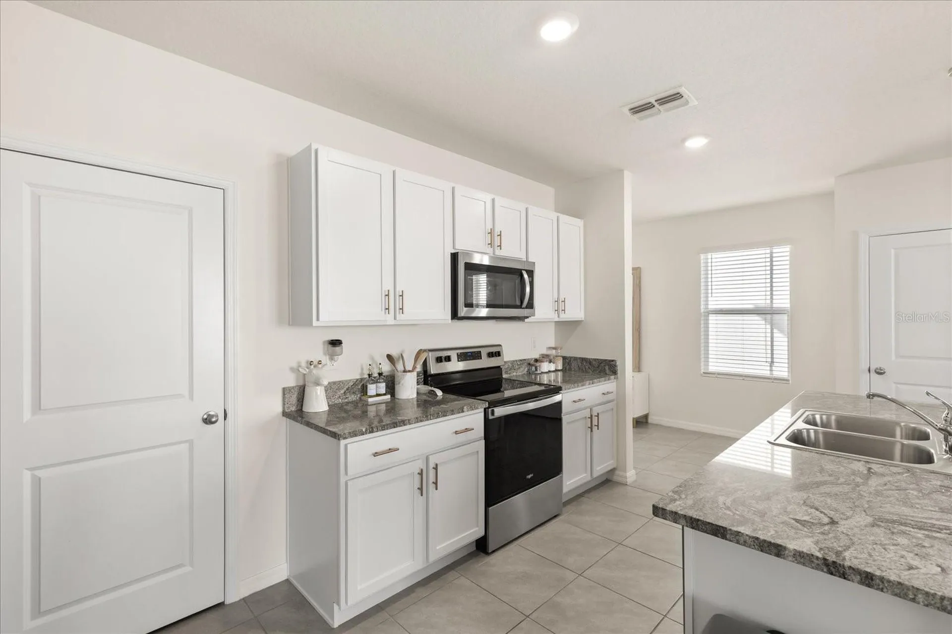 5640 Wandering Willow Drive Wesley Chapel FL 33545