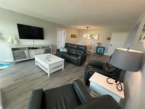 10216 Regal Drive Largo FL 33774