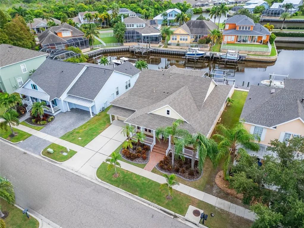 528 Islebay Drive Apollo Beach FL 33572