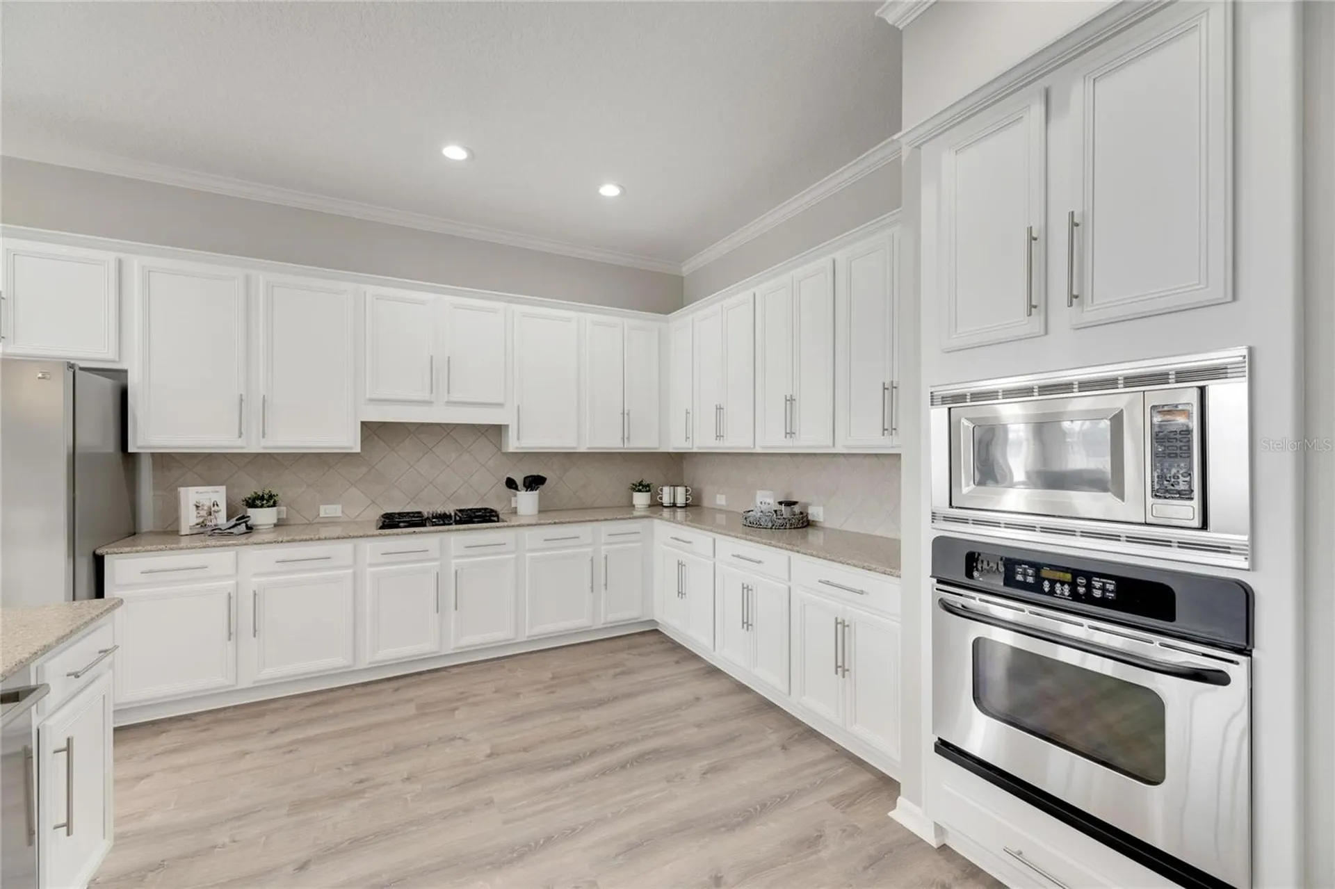 528 Islebay Drive Apollo Beach FL 33572