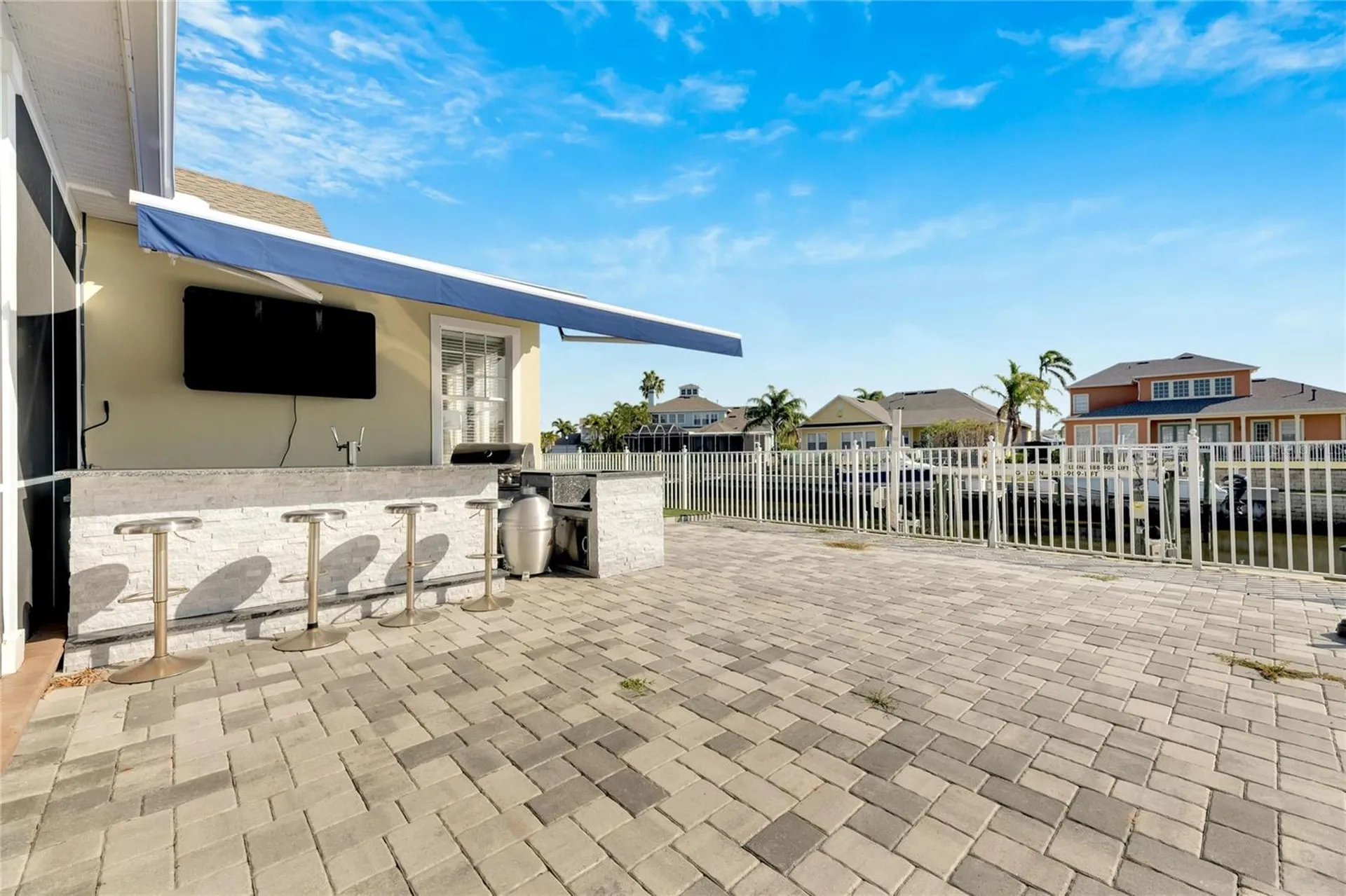 528 Islebay Drive Apollo Beach FL 33572