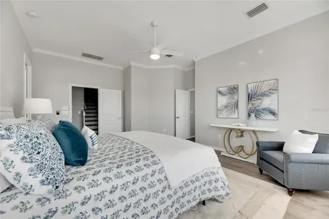 528 Islebay Drive Apollo Beach FL 33572