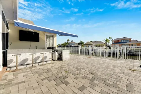 528 Islebay Drive Apollo Beach FL 33572