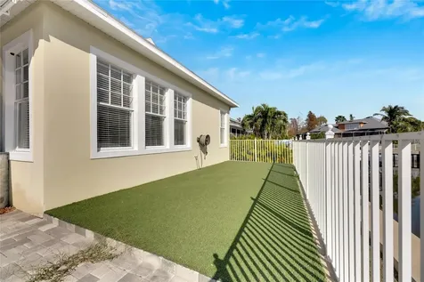 528 Islebay Drive Apollo Beach FL 33572