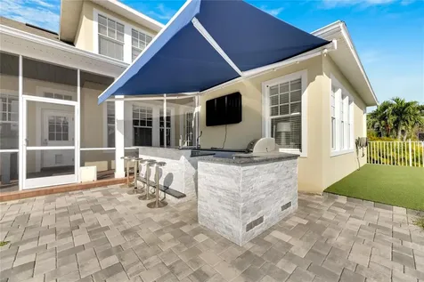 528 Islebay Drive Apollo Beach FL 33572