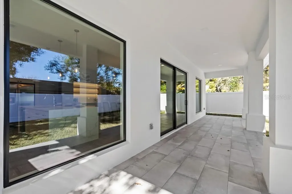 1217 Cloverlawn Avenue Orlando FL 32806