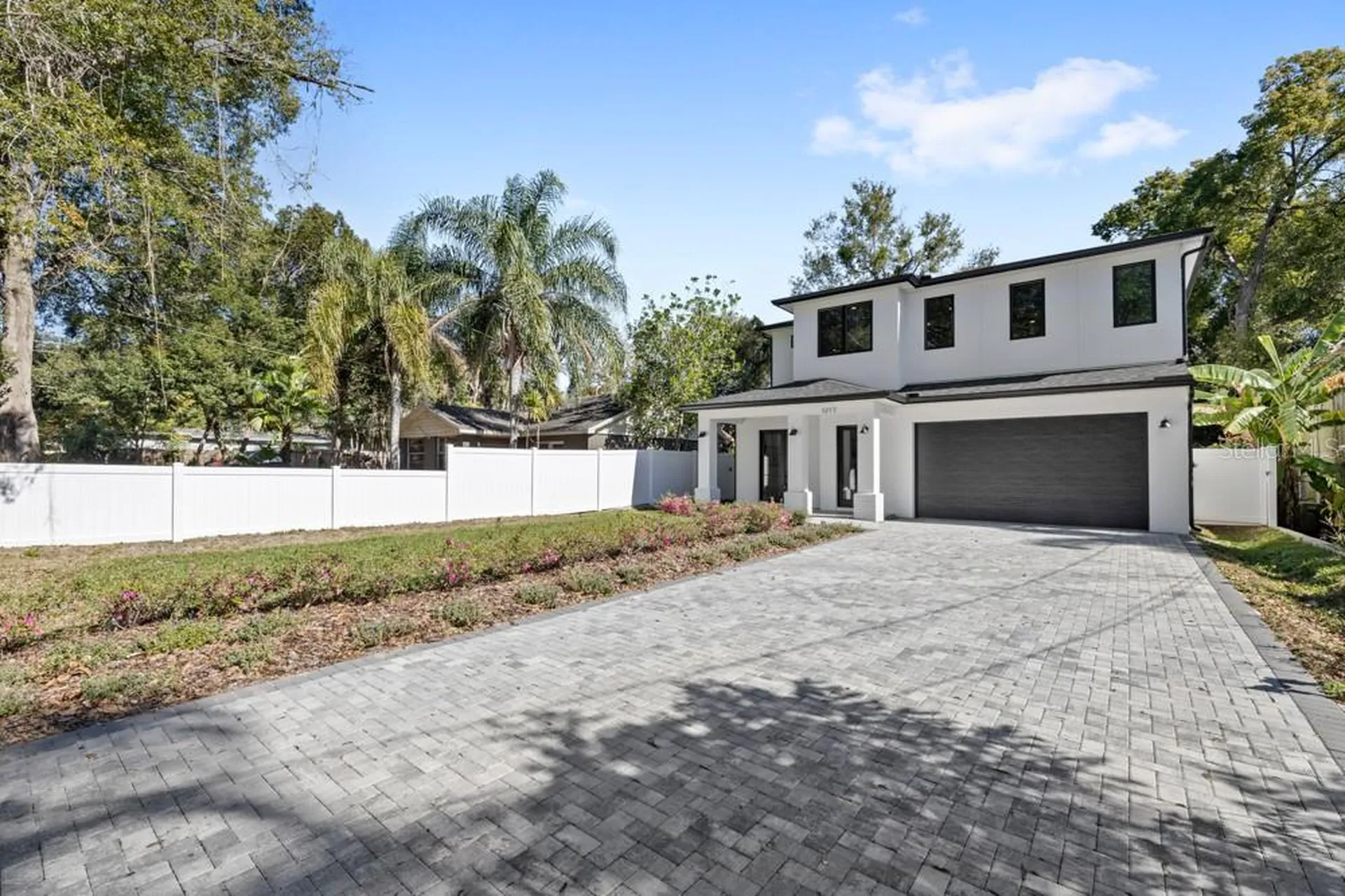 1217 Cloverlawn Avenue Orlando FL 32806