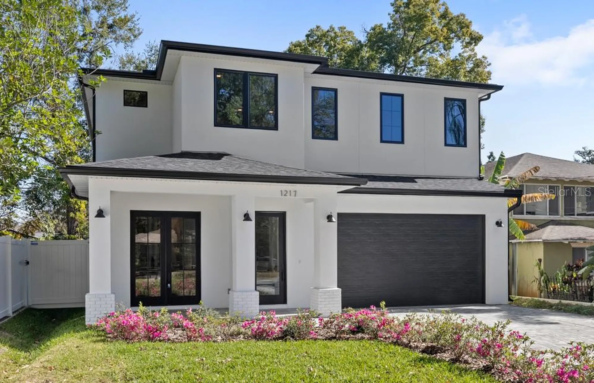 1217 Cloverlawn Avenue Orlando FL 32806