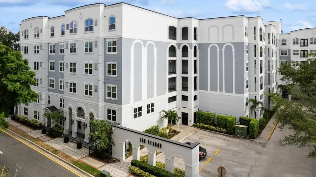 300 E South Street Orlando FL 32801