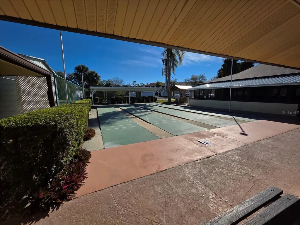 1503 16th Circle SE Largo FL 33771