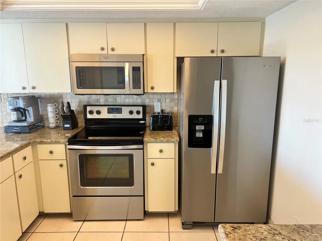 1001 Point Of Rocks Road Sarasota FL 34242