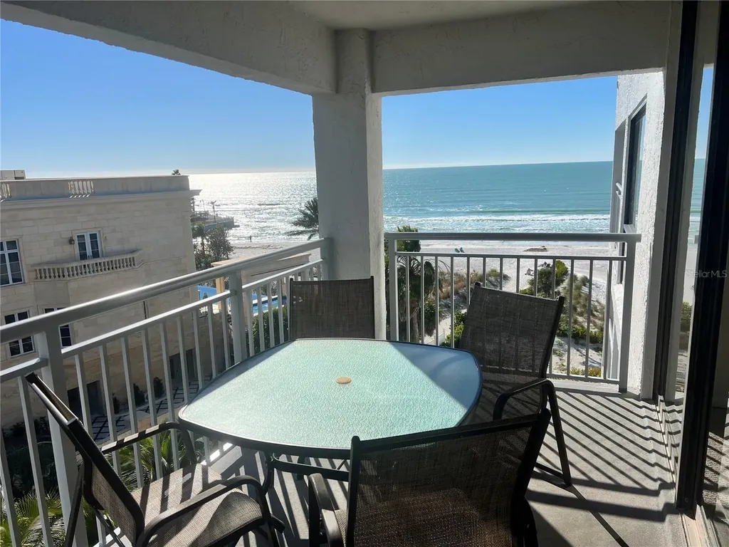 1001 Point Of Rocks Road Sarasota FL 34242