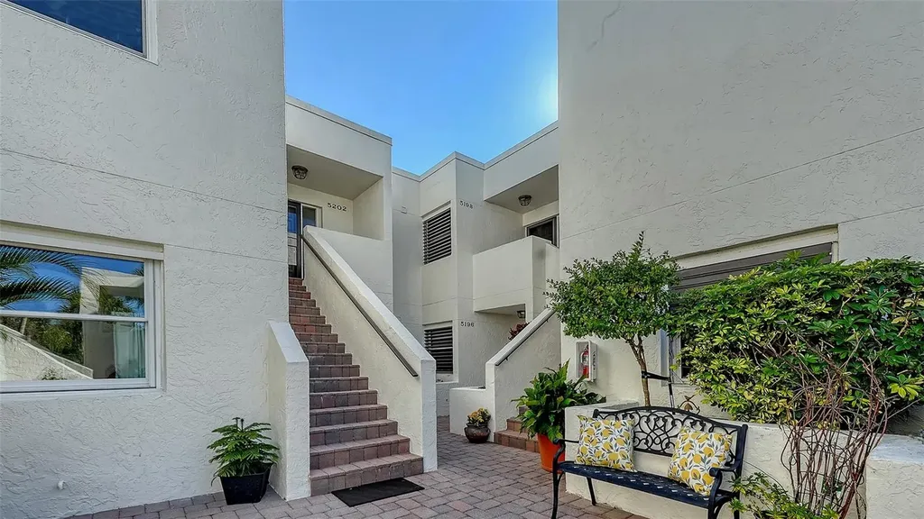 5196 Marsh Field Lane Sarasota FL 34235