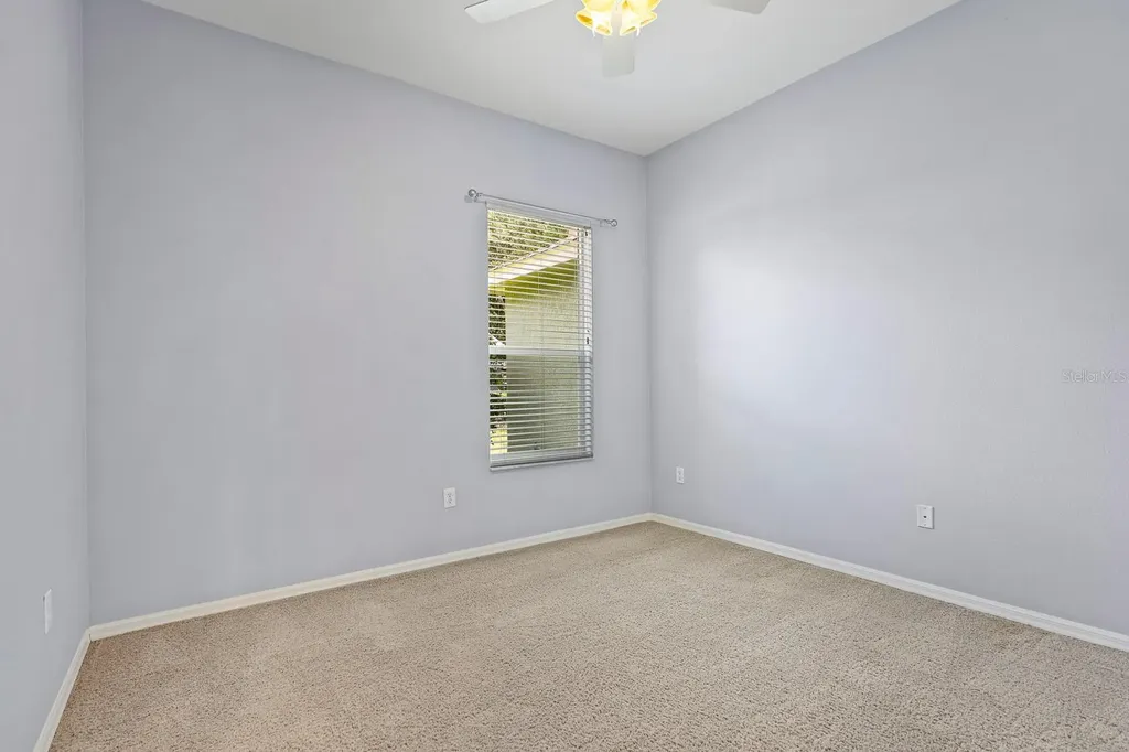 15239 Kestrelrise Drive Lithia FL 33547