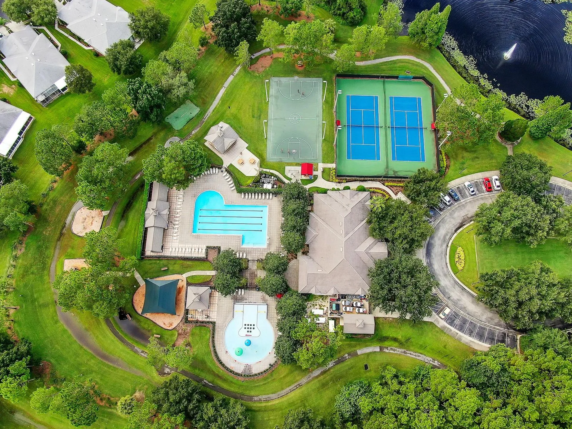 15239 Kestrelrise Drive Lithia FL 33547