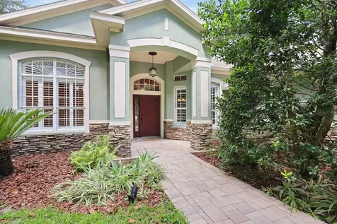 15239 Kestrelrise Drive Lithia FL 33547