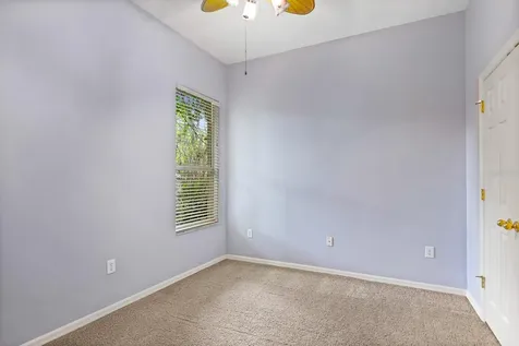 15239 Kestrelrise Drive Lithia FL 33547