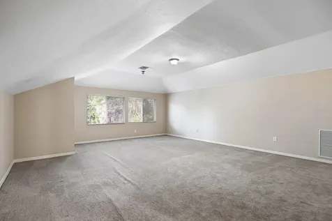 15239 Kestrelrise Drive Lithia FL 33547