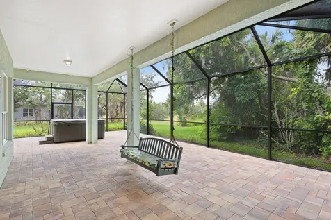 15239 Kestrelrise Drive Lithia FL 33547