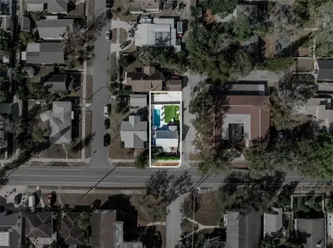 783 30th Avenue N St Petersburg FL 33704