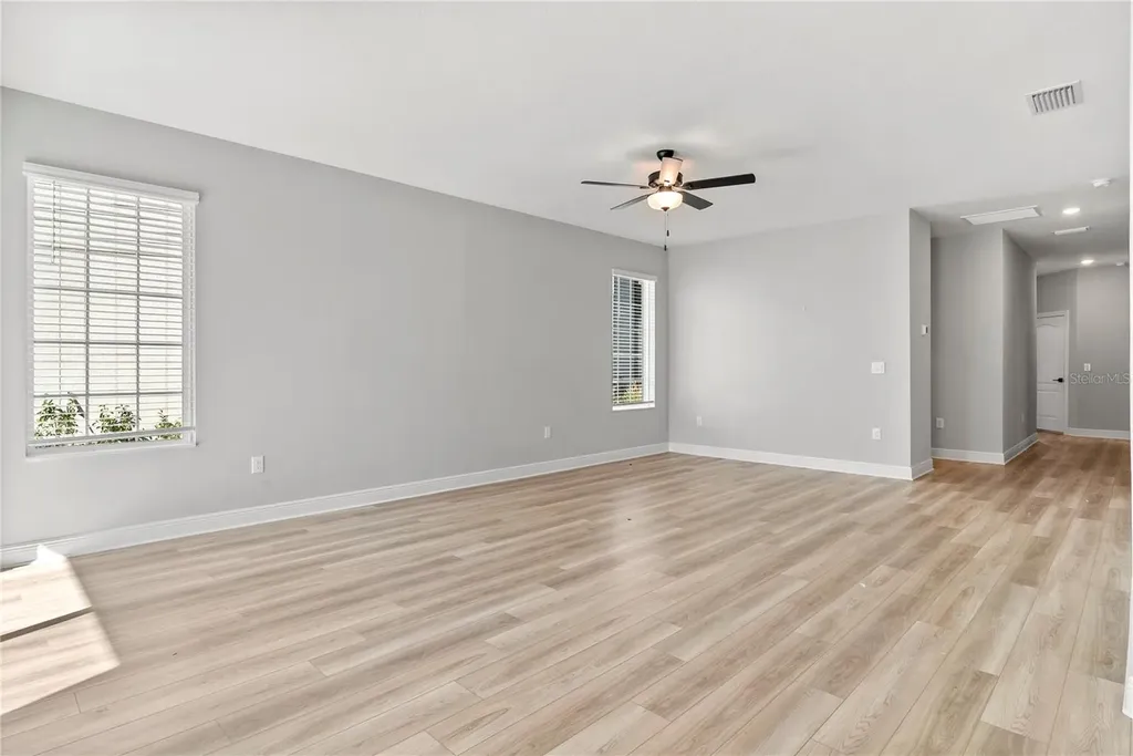 7721 Somersworth Drive Kissimmee FL 34747