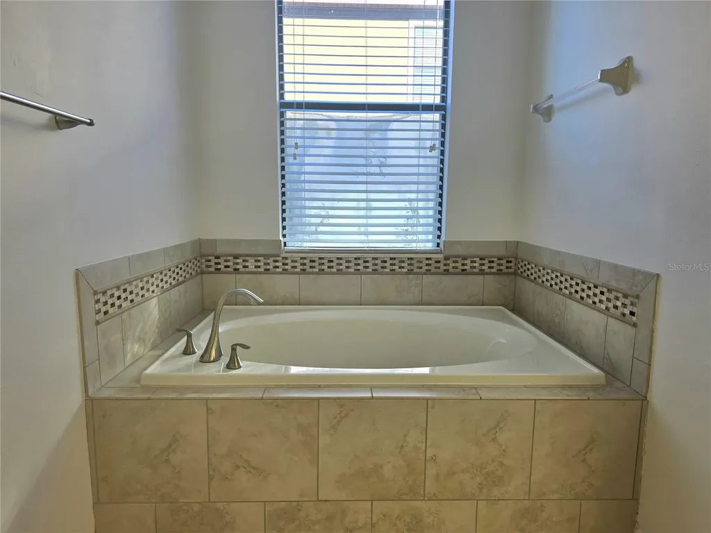 8925 Azalea Sands Lane Davenport FL 33896